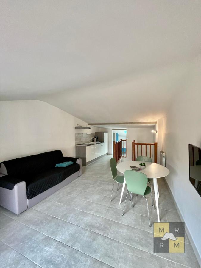 Le Donjon - Vue Cite Pied Cite Medievale Neuf Carcassonne Ngoại thất bức ảnh